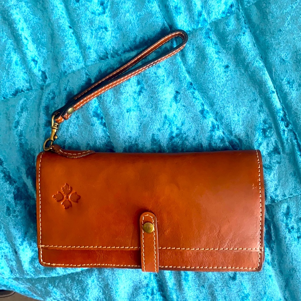 Patricia Nash leather wallet/clutch